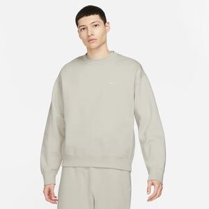 Nike Men’s Crewneck Sweatshirt in Light Beige